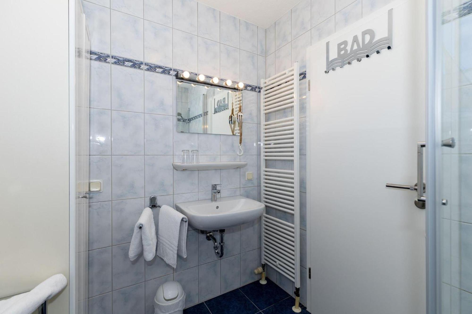 Eichsfeldia Wohnung 9 Kuhlungsborn Bagian luar foto